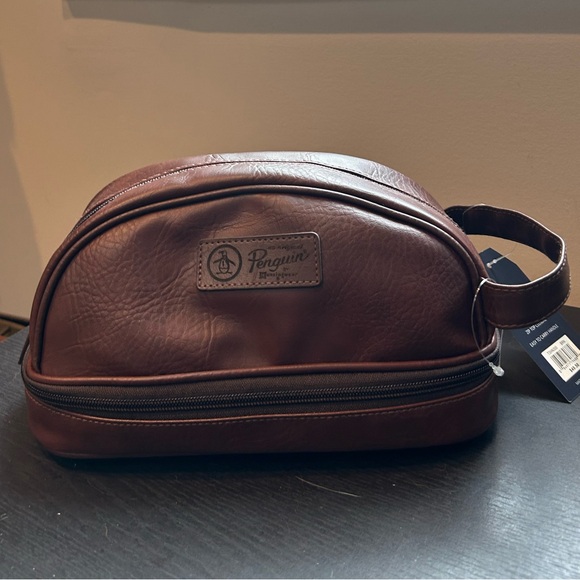Original Penguin Leather Dopp Kit with 2 Compartments - Picture 2 of 8
